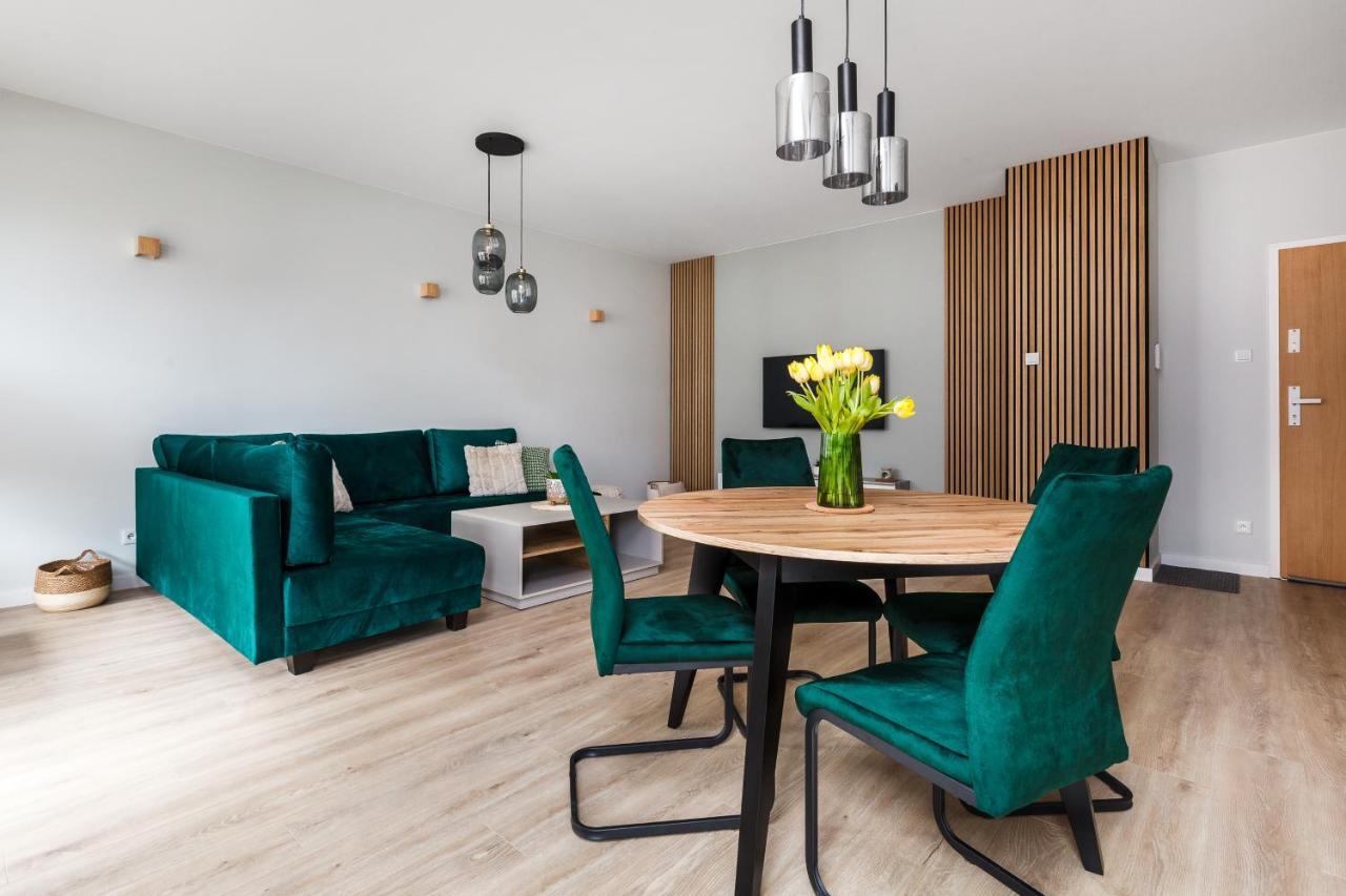 Uroczy ,,bursztynowy ,, Blisko Plazy , Parking W Cenie Apartament *